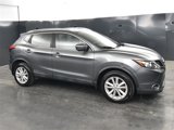 Used 2018 Nissan Rogue Sport SV w/ SV Technology Package image 2
