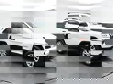Used 2016 Jeep Cherokee Sport image 3
