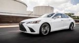 Used 2018 Lexus ES 350 w/ Navigation System Package image 4