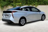 Used 2018 Toyota Prius Four image 5
