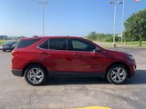Used 2018 Chevrolet Equinox LT image 2