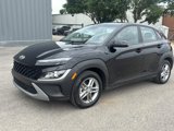 Used 2023 Hyundai Kona SE image 3