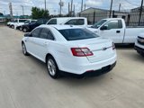 Used 2015 Ford Taurus SE image 4