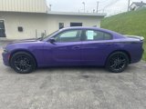 Used 2019 Dodge Charger SXT w/ Blacktop Package image 5