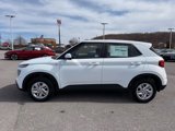 New 2025 Hyundai Venue SE image 4