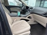 Used 2019 Lincoln Nautilus Reserve w/ Class II Trailer Tow Package image 3