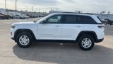 New 2025 Jeep Grand Cherokee Laredo image 5