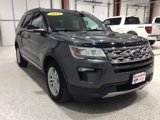 Used 2018 Ford Explorer XLT w/ Equipment Group 202A image 3