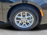 Used 2022 Chrysler Pacifica Touring-L image 4