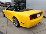 Used 2005 Ford Mustang GT Premium image 3