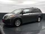 Used 2016 Toyota Sienna XLE image 2