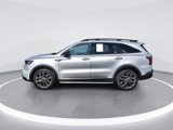 Used 2021 Kia Sorento EX w/ EX AWD X-Line Package image 5