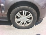 Used 2011 Cadillac SRX Luxury image 2