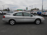 Used 2007 Ford Taurus SE image 2