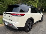 Used 2024 Nissan Pathfinder Platinum w/ Black Appearance Package image 6