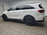 Used 2019 Kia Sorento S image 3