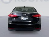 Used 2017 Kia Forte LX image 5