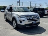 Used 2018 Ford Explorer XLT w/ Equipment Group 202A image 2
