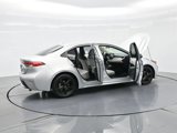 Used 2021 Toyota Corolla LE image 4