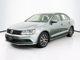 Used 2017 Volkswagen Jetta SE image 3