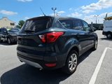 Used 2019 Ford Escape SE image 2