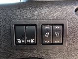 Used 2020 GMC Yukon XL SLT image 3