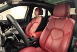 Used 2025 Porsche Macan image 5