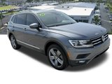 Used 2020 Volkswagen Tiguan SEL image 2