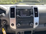 Used 2018 Nissan Frontier SV image 3