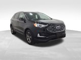 Used 2020 Ford Edge Titanium image 5