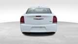 Used 2022 Chrysler 300 Touring L image 4