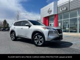 Used 2022 Nissan Rogue SV image 3