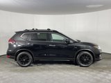 Used 2018 Nissan Rogue SV w/ Premium Package image 5
