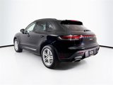 Certified 2022 Porsche Macan image 3