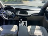 Certified 2023 Cadillac XT4 Luxury image 6