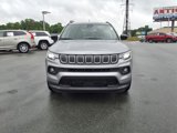 Used 2022 Jeep Compass Latitude image 2