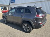 Used 2019 Jeep Cherokee Trailhawk image 3
