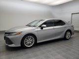 Used 2018 Toyota Camry XLE image 2