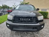 Used 2014 Toyota Sequoia Platinum image 2