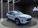 Used 2020 Ford Escape SE image 3