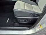 Used 2015 Toyota RAV4 Limited image 5