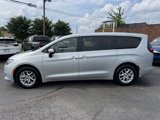Used 2023 Chrysler Voyager LX image 5