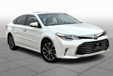 Used 2017 Toyota Avalon XLE Premium image 2