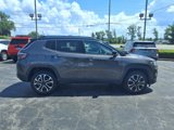 Used 2022 Jeep Compass Limited image 3