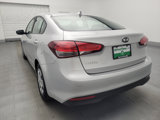 Used 2017 Kia Forte LX image 6
