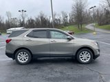 Used 2018 Chevrolet Equinox LT image 2