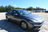 New 2025 Hyundai Elantra SE image 3
