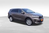 Used 2019 Kia Sorento LX w/ LX Convenience Package image 3
