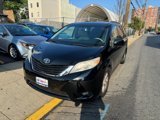 Used 2011 Toyota Sienna LE image 3