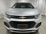 Used 2022 Chevrolet Trax LT w/ LT Convenience Package image 2